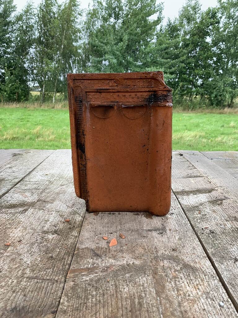 Reclaimed Pottelberg Clay Roof Tile – Salvaged Interlocking Profile